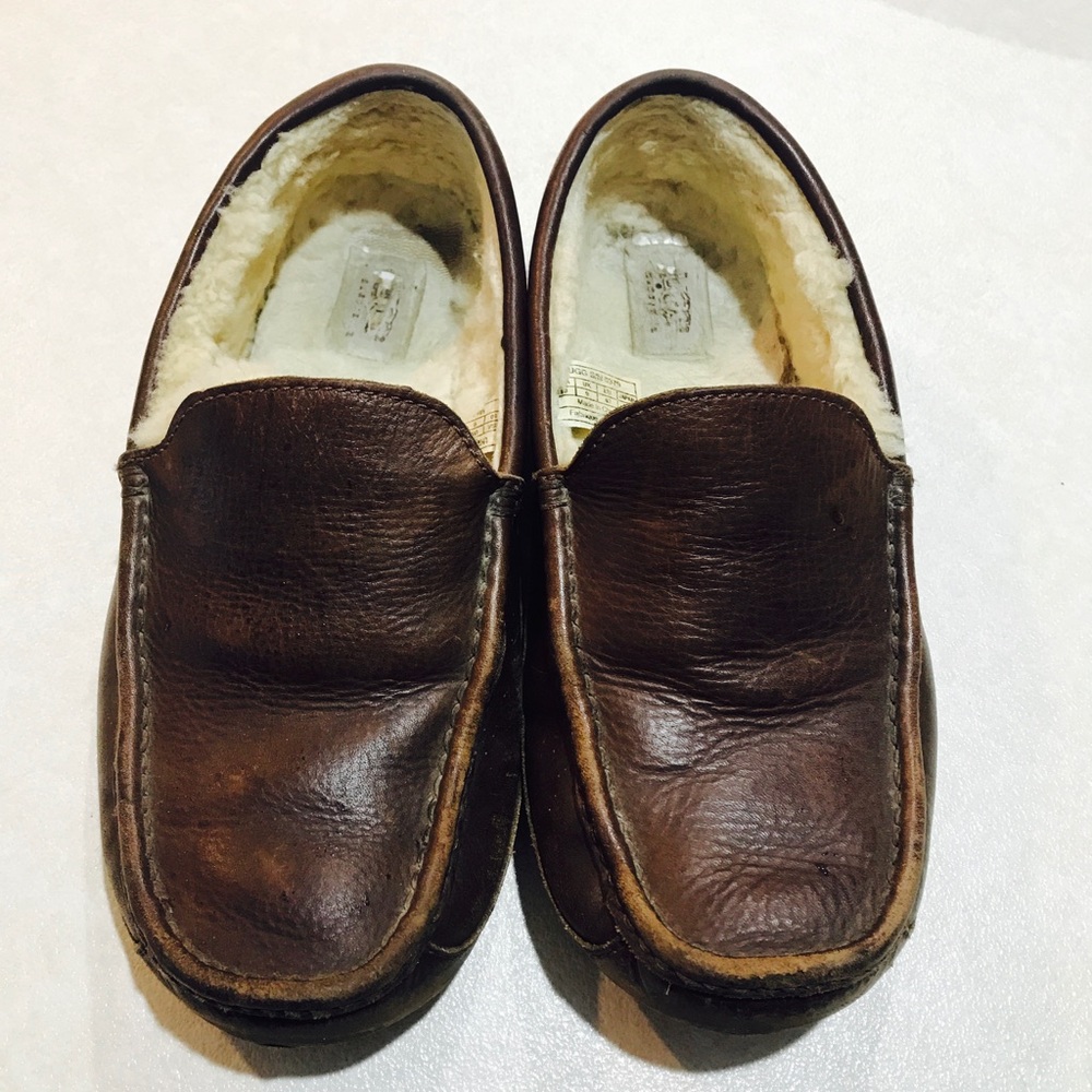 UGG brown leather Ascot slippers